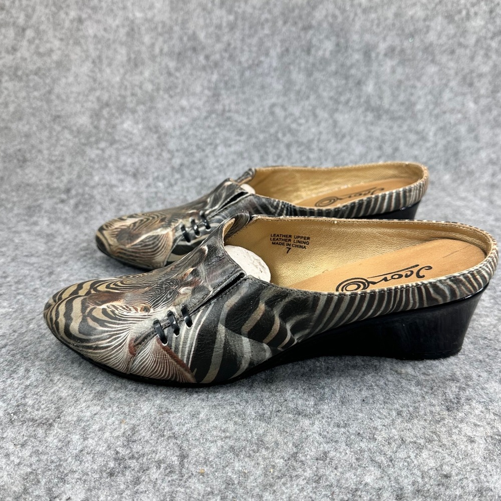 Vintage Y2K Zebra Print Clogs Womens Size 7 Slip On Platform Mules - Picture 3 of 13